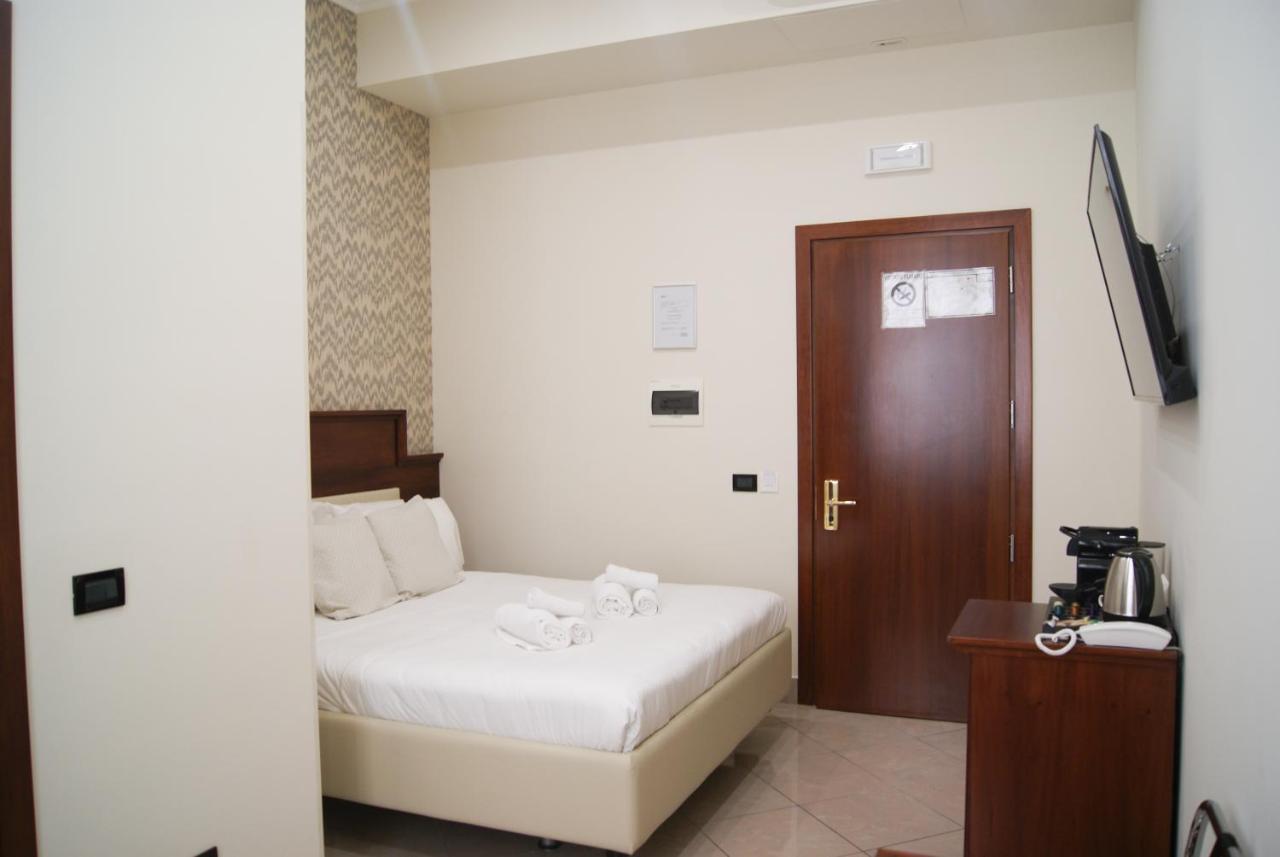 Monti 66 Hotel Roma Exterior foto